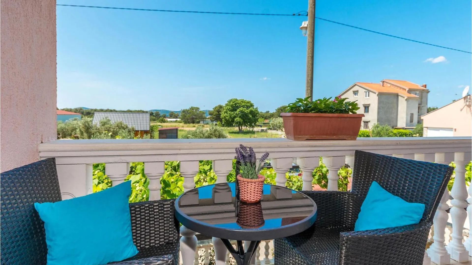 Amazing Apartment In Biograd Na Moru With Wifi Croazia